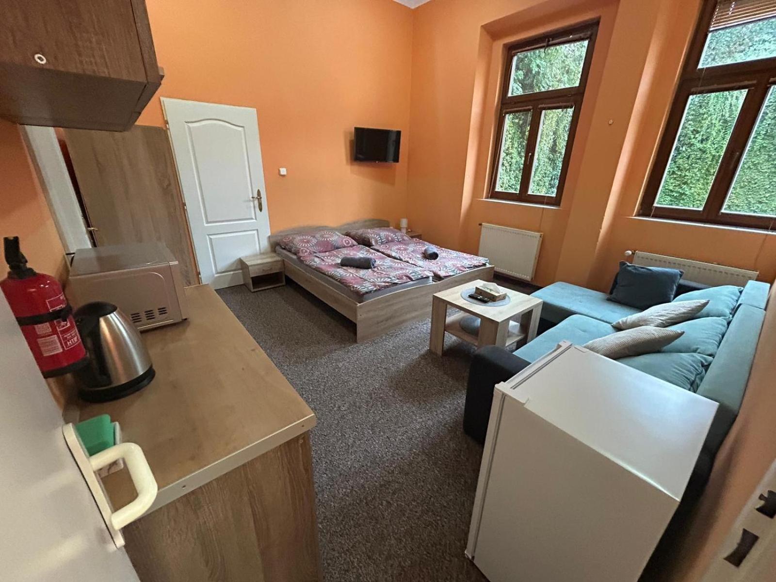 Thermal Apartments Teplice Extérieur photo