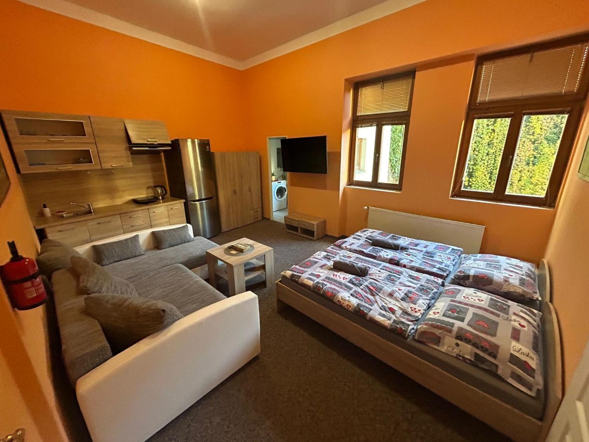 Thermal Apartments Teplice Extérieur photo